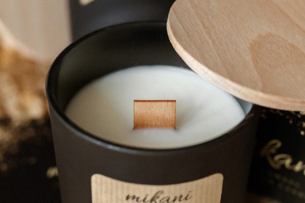 O nas 7 knot i wieczko